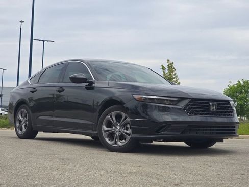Used 2024 Honda Accord EX image 1