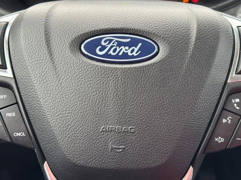 Used 2022 Ford Edge SEL w/ Sport Appearance Package image 20