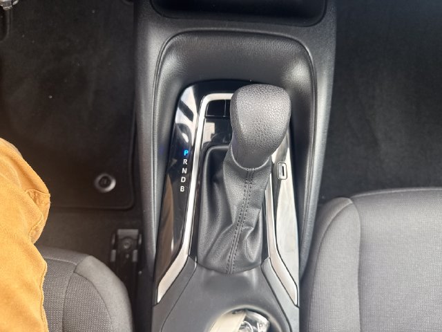 Used 2023 Toyota Corolla LE FWD image 31