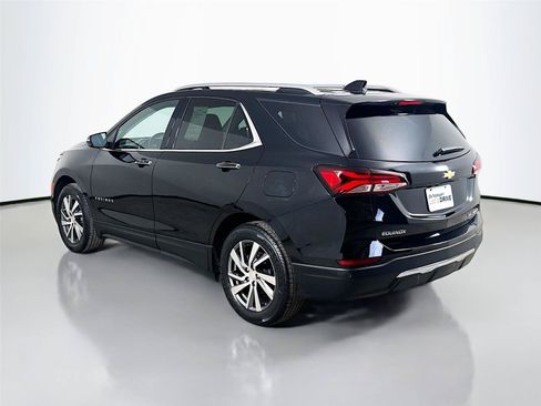 Used 2023 Chevrolet Equinox Premier AWD/4WD image 7