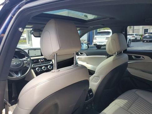 Used 2023 Genesis G70 2.0T w/ Sport Prestige Package RWD image 26