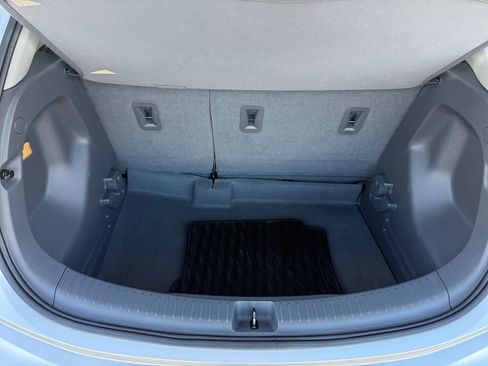 Used 2019 Chevrolet Bolt Premier w/ Infotainment Package image 19