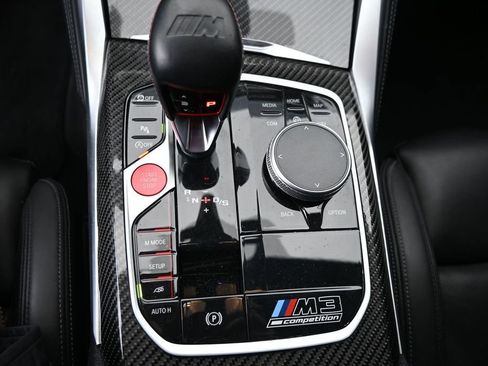 Used 2022 BMW M3 Competition w/ M Carbon Exterior Package AWD/4WD image 33