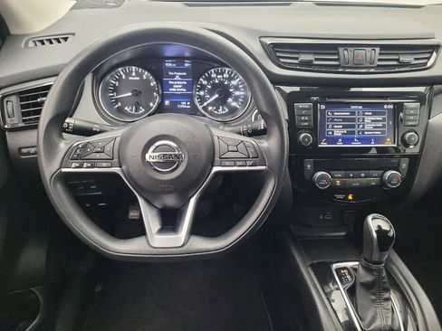 Used 2020 Nissan Rogue Sport SV image 22