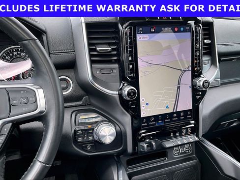 Used 2024 RAM 1500 Laramie AWD/4WD image 6