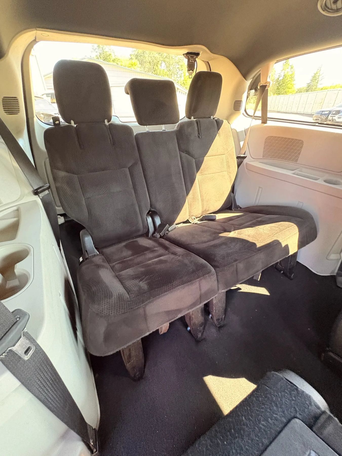 Used 2016 Dodge Grand Caravan SE FWD image 30
