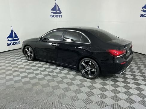 Used 2022 Mercedes-Benz A 220 4MATIC image 4