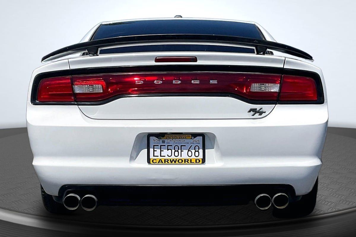 Used 2013 Dodge Charger R/T w/ Wheels & Tunes Group RWD image 4