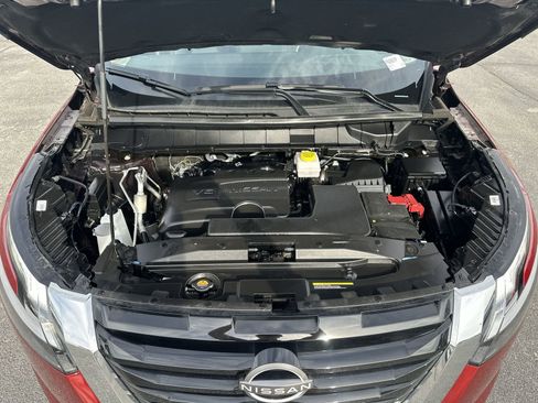 Certified 2024 Nissan Pathfinder SL image 37