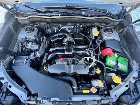 Used 2016 Subaru Forester 2.5i Limited image 8