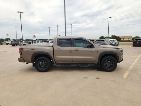 Used 2023 Nissan Frontier PRO-4X w/ Pro-4X Premium Package AWD/4WD image 7