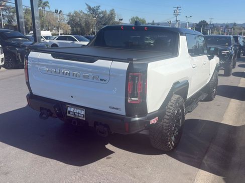 Used 2024 GMC Hummer EV 3X w/ Battery Pack, 24 Module Pack AWD/4WD image 24