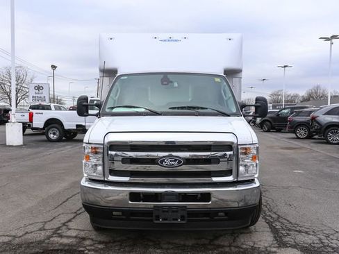 New 2026 Ford E-350 and Econoline 350 Super Duty w/ Power Equipment Group RWD image 4