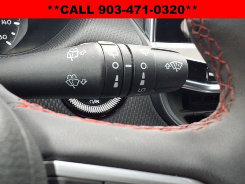 Used 2025 Jeep Compass Trailhawk AWD/4WD image 28