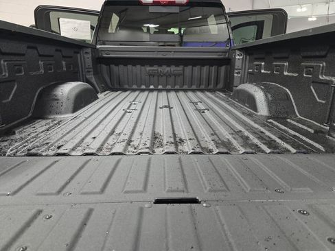 New 2026 GMC Sierra 2500 Denali w/ Denali Reserve Package AWD/4WD image 12