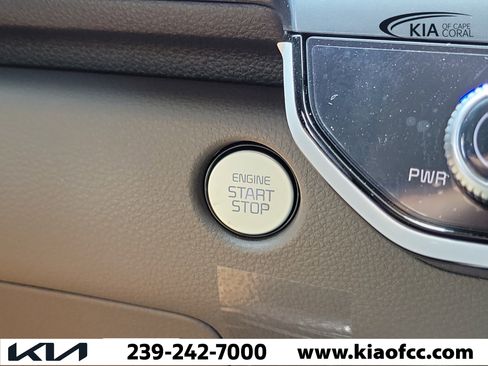 New 2026 Kia Carnival FWD image 31