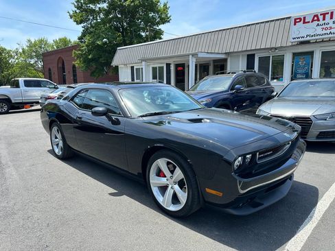 Used 2008 Dodge Challenger SRT8 RWD image 3
