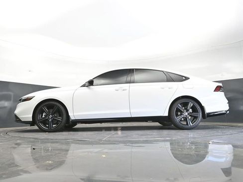 Used 2026 Honda Accord Sport image 39