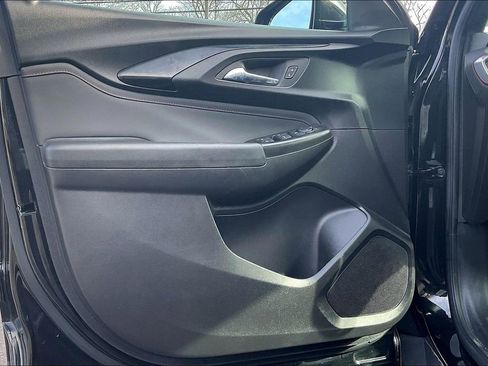 Used 2023 Chevrolet TrailBlazer RS image 22