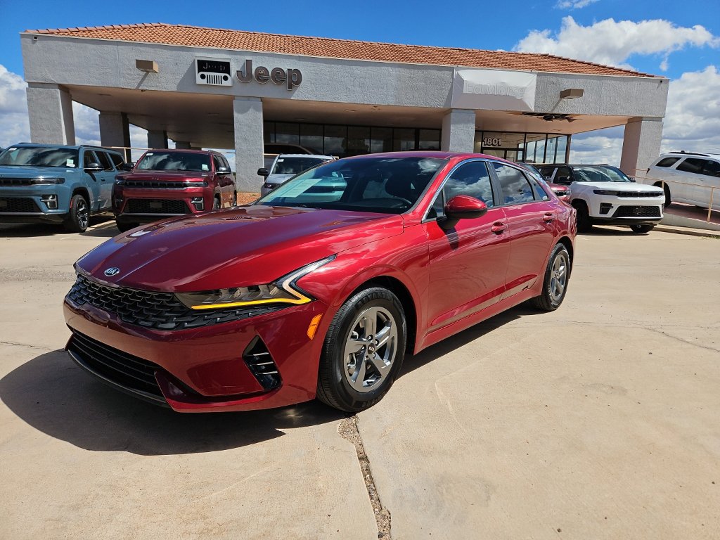 Used 2021 Kia K5 LXS FWD image 1