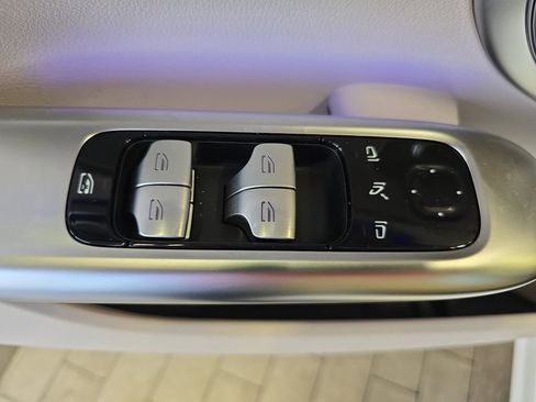 Certified 2025 Mercedes-Benz C 300 Sedan image 32