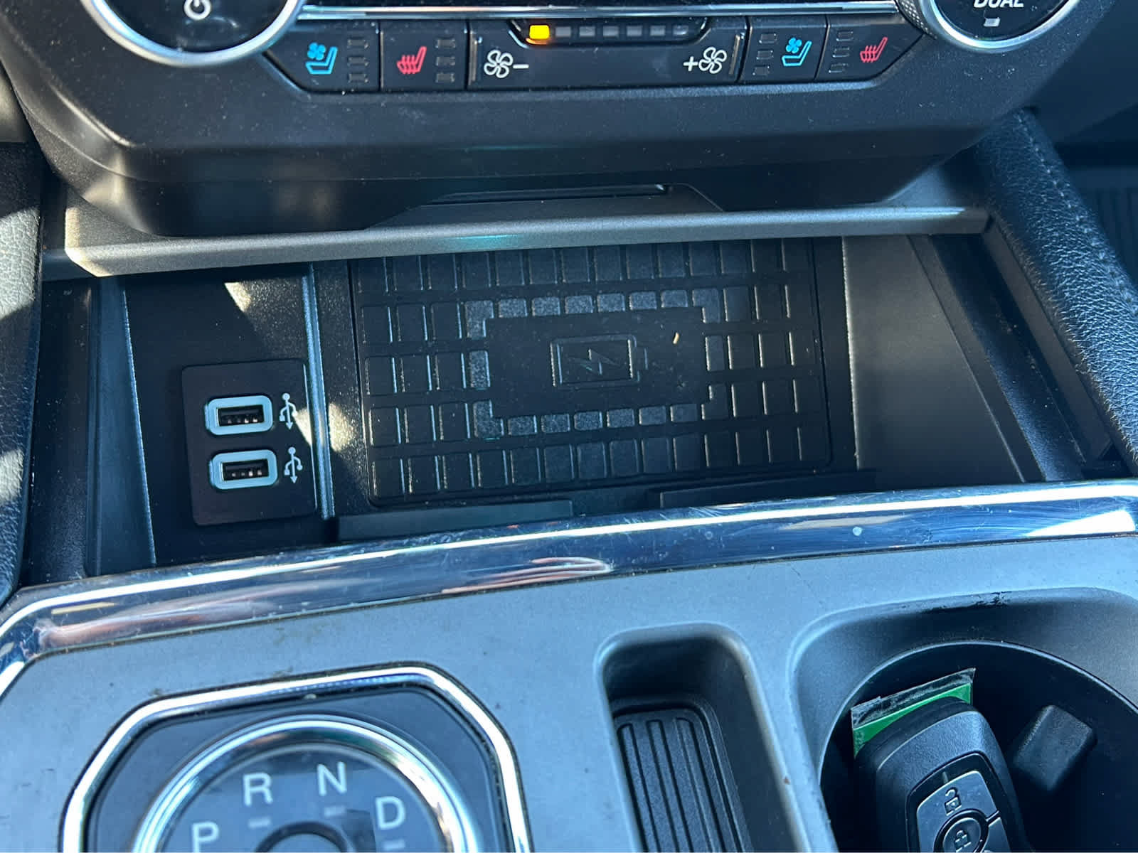Used 2019 Ford Expedition XLT w/ Equipment Group 202A AWD/4WD image 50