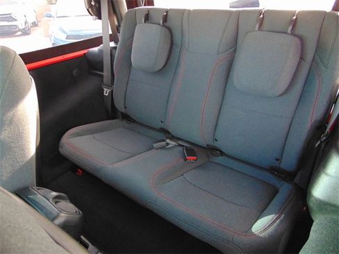 Used 2024 Jeep Wrangler Rubicon w/ Convenience Group image 21