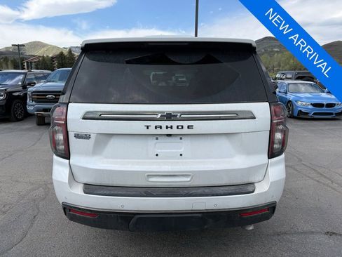Used 2022 Chevrolet Tahoe Z71 w/ Luxury Package AWD/4WD image 5