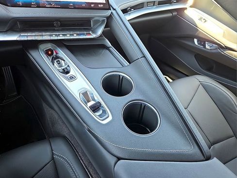 Used 2026 Chevrolet Corvette Stingray Coupe w/ 1LT RWD image 25