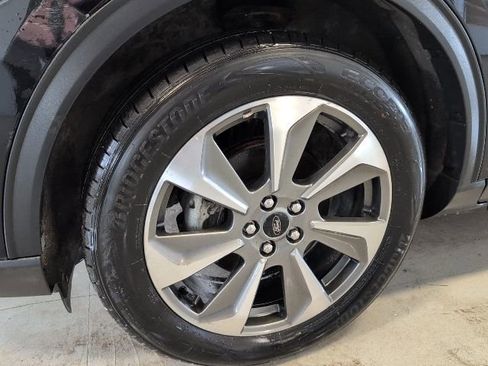 Certified 2023 Ford Escape Platinum image 9