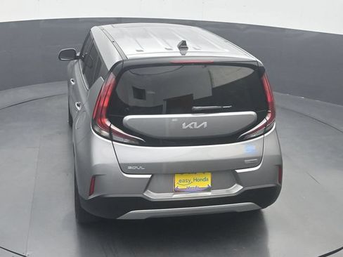 Used 2023 Kia Soul EX FWD image 24