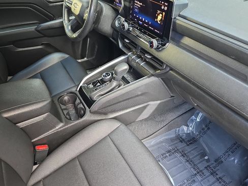 Used 2023 Chevrolet Colorado Trail Boss AWD/4WD image 12