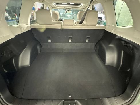 Used 2018 Subaru Forester 2.5i Limited AWD/4WD image 31