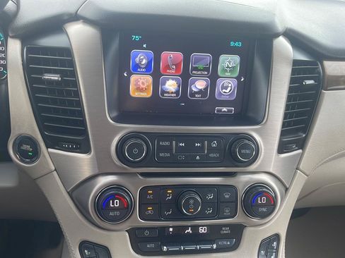 Used 2017 GMC Yukon Denali AWD/4WD image 35