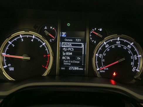 Certified 2023 Toyota 4Runner Limited AWD/4WD image 36
