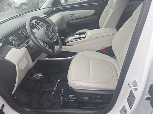 Used 2024 Hyundai Tucson Limited image 13