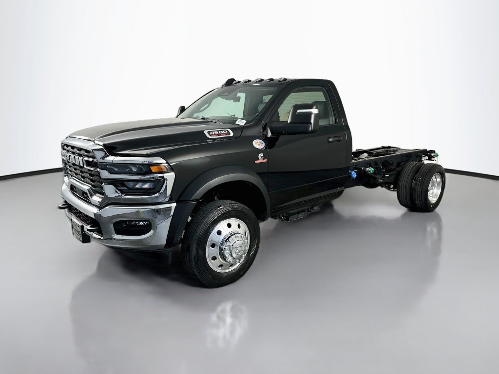 New 2026 RAM 4500 Tradesman w/ Chrome Appearance Group RWD image 3