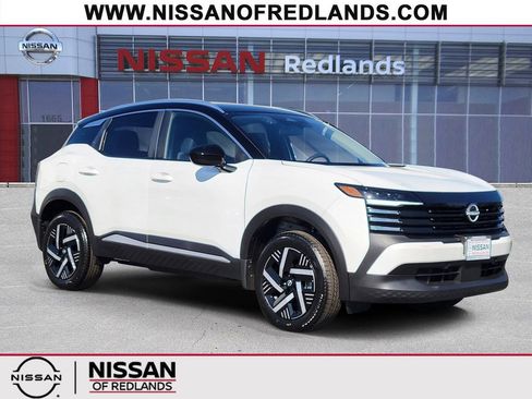 New 2026 Nissan Kicks SV w/ Illumination Package FWD image 1