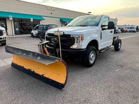 Used 2020 Ford F350 XL w/ Snow Plow Prep Package AWD/4WD image 7