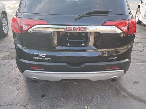 Used 2019 GMC Acadia SLT w/ LPO, Floor Liner Package AWD/4WD image 4
