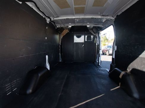 Used 2019 Ford Transit 150 130 Low Roof image 5