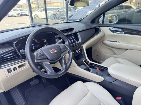 Used 2018 Cadillac XT5 FWD w/ LPO, Wheel Lock Package image 32