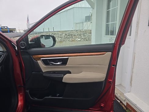 Used 2019 Honda CR-V EX image 25