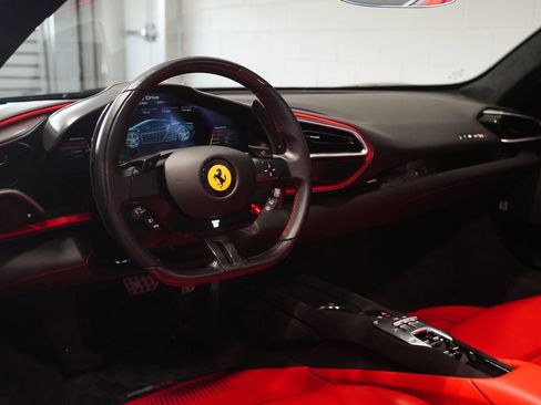 Used 2023 Ferrari 296 GTS RWD image 18