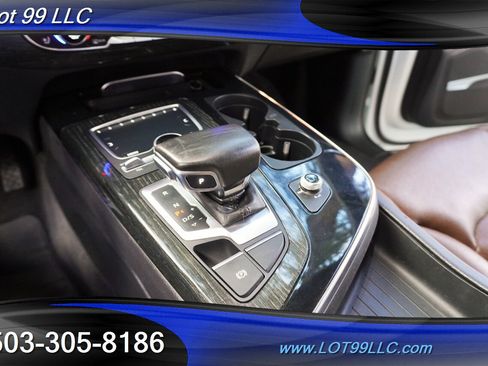 Used 2017 Audi Q7 3.0T Prestige AWD/4WD image 21