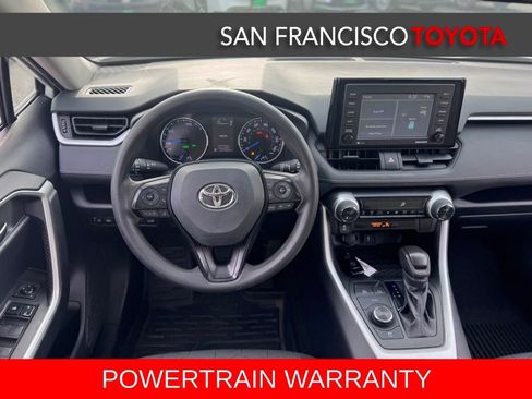Used 2021 Toyota RAV4 XLE w/ Convenience Package image 10