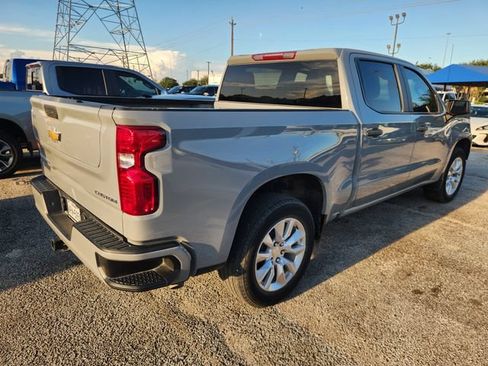 Used 2024 Chevrolet Silverado 1500 Custom RWD image 3