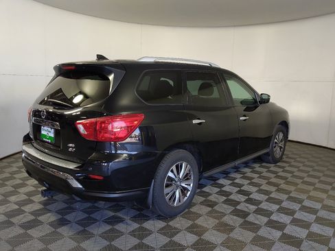 Used 2020 Nissan Pathfinder SV AWD/4WD image 10
