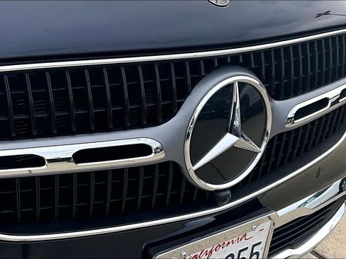 Used 2024 Mercedes-Benz GLC 300 GLC 300 image 30