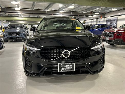 Certified 2023 Volvo XC60 B5 Plus image 6